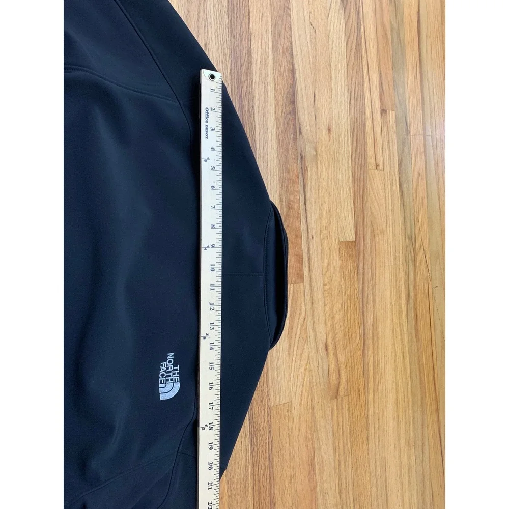 The North Face Men's Black Soft Shell Jacket‎ L Full Zip Outdoor Hiking Trail